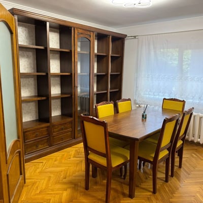 Rental of a spacious 4-room apartment, 108 m², Faleza Nord, Constanta, Romania